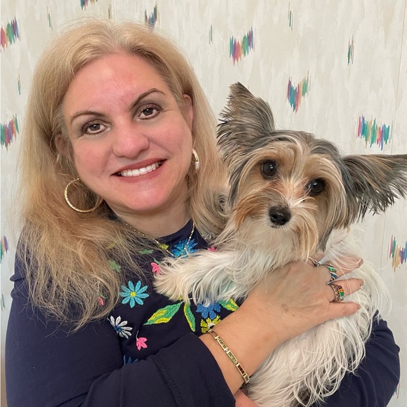 Meet your Posher, Suzanne - Picture 1 of 1